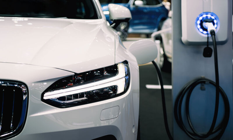 La recharge sans fil pour les véhicules électriques en 2024 