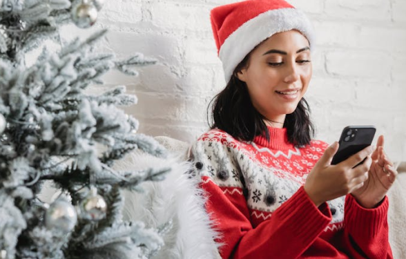 Forfait mobile 101 Go à 9,98 € : l’offre spéciale fêtes pas cher